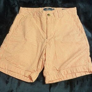 Vineyard Vines breaker short 6 inseam